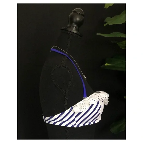 Victoria's Secret Women’s 34B Polka Dot Swimsuit Bikini Top NWOT - Picture 3 of 9